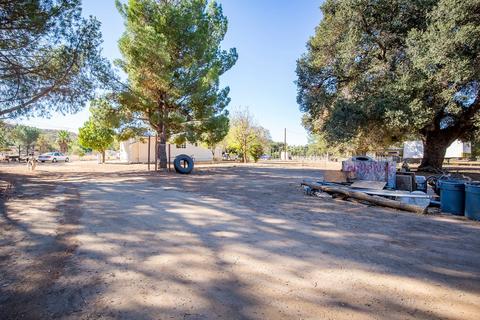 24946 Library Ln, Potrero, CA 91963 photo 8