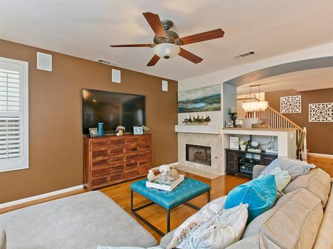 1507 Enchante Way, Oceanside, CA 92056 photo 8