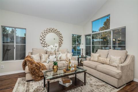 740 Mosaic Cir, Oceanside, CA 92057 photo 3