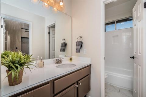 740 Mosaic Cir, Oceanside, CA 92057 photo 18