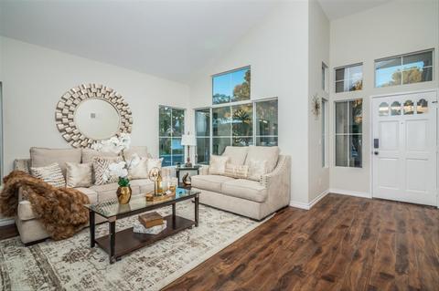 740 Mosaic Cir, Oceanside, CA 92057 photo 2