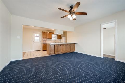 71 Walnut Dr, Chula Vista, CA 91911 photo 2