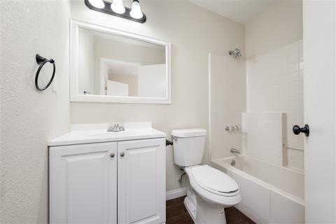 71 Walnut Dr, Chula Vista, CA 91911 photo 13