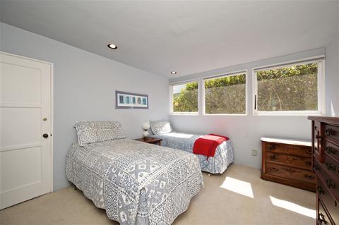 1025 F Ave, Coronado, CA 92118 photo 15