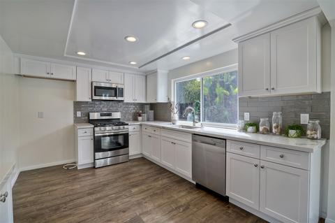 1621 Olmeda St, Encinitas, CA 92024 photo 5