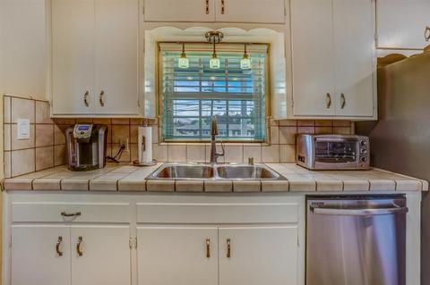 8858 Lemon Ave, La Mesa, CA 91941 photo 13