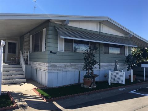 1010 E Bobier Dr #130, Vista, CA 92084 photo 2