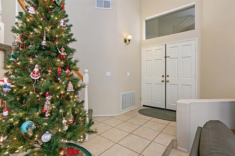 821 Applewilde Dr, San Marcos, CA 92078 photo 2