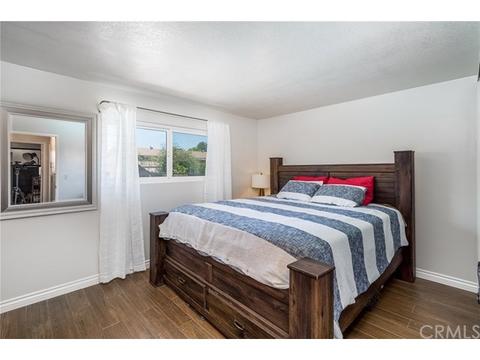 8446 Carlton Oaks Dr, Santee, CA 92071 photo 9