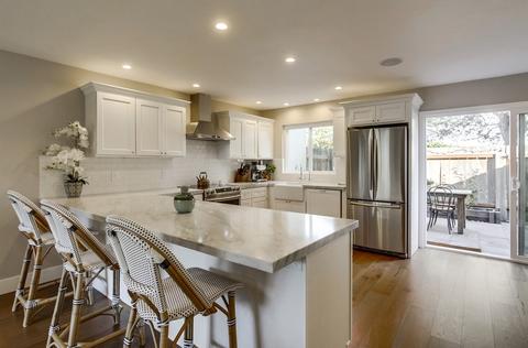 Undisclosed, Solana Beach, CA 92075 photo 1