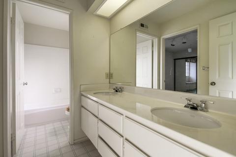 1337 Clear Crest Cir, Vista, CA 92084 photo 14