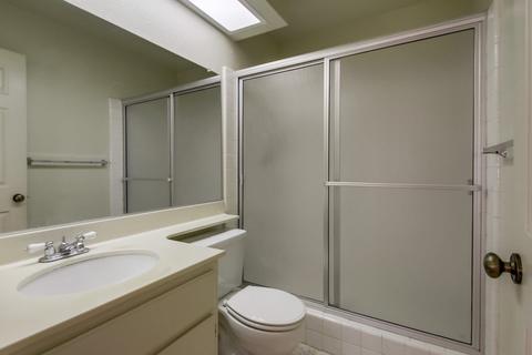 1337 Clear Crest Cir, Vista, CA 92084 photo 17
