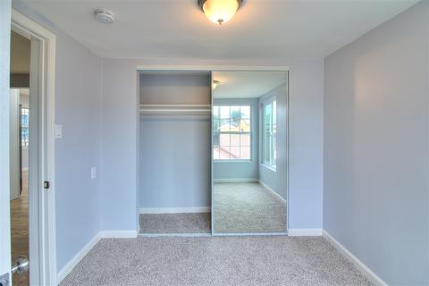 15620 S Frailey Ave, Compton, CA 90221 photo 13