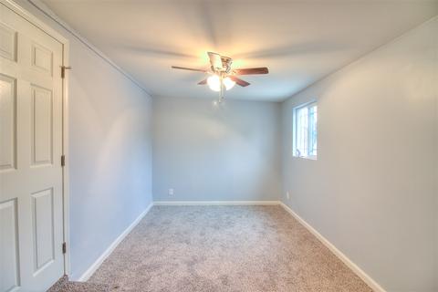 15620 S Frailey Ave, Compton, CA 90221 photo 18