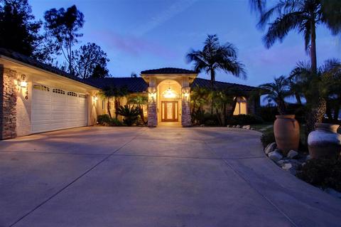 5146 Russell Sq, La Mesa, CA 91941 photo 1