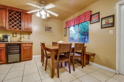 495 E J St, Chula Vista, CA 91910 photo 8