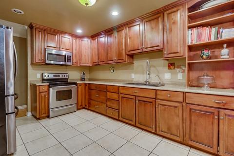 495 E J St, Chula Vista, CA 91910 photo 11