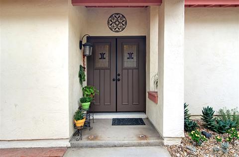 10029 Canyonview Ct, Spring Valley, CA 91977 photo 2