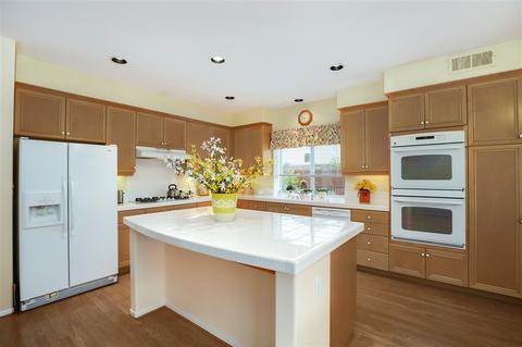 5254 Candlelight St, Oceanside, CA 92056 photo 8