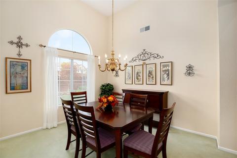 5254 Candlelight St, Oceanside, CA 92056 photo 5