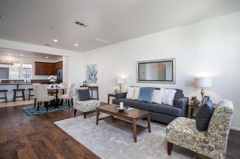 2006 Montilla St, Santee, CA 92071 photo 4