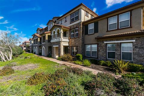 2006 Montilla St, Santee, CA 92071 photo 2