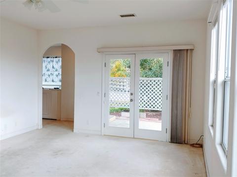 640 Altamira Ct, Vista, CA 92081 photo 15