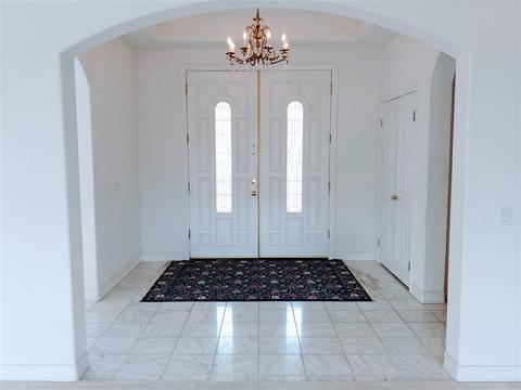 640 Altamira Ct, Vista, CA 92081 photo 4