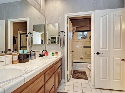 2101 Charles Dewitt Way, Alpine, CA 91901 photo 16
