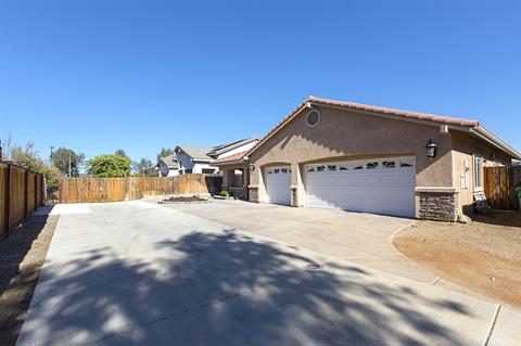 8577 Paseo De Los Castillos, Santee, CA 92071 photo 22