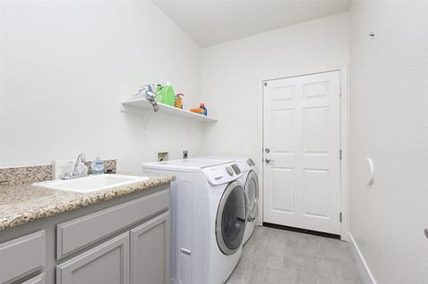 8577 Paseo De Los Castillos, Santee, CA 92071 photo 20