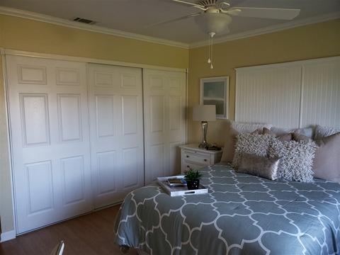 1004 Plover Way, Oceanside, CA 92057 photo 4