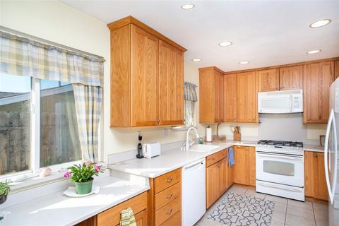 377 Nova Pl, Chula Vista, CA 91911 photo 8