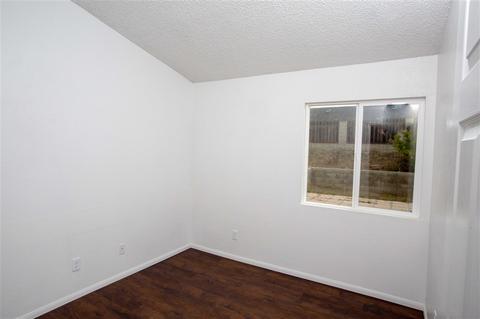 727 Butterfield Rd, Oceanside, CA 92057 photo 11