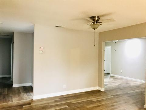 1248 Marjorie Pl, Escondido, CA 92027 photo 2