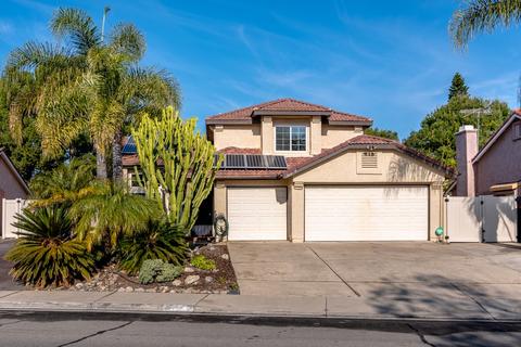 360 Apollo Dr, Vista, CA 92084 photo 1