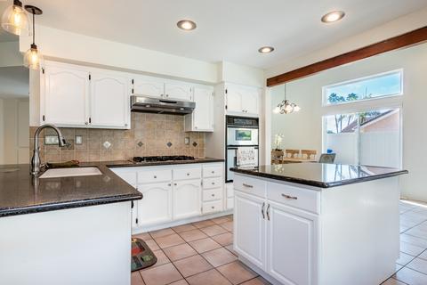 360 Apollo Dr, Vista, CA 92084 photo 7