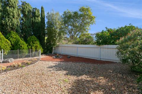 1844 David Dr, Escondido, CA 92026 photo 22