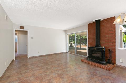 1844 David Dr, Escondido, CA 92026 photo 8