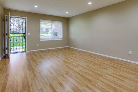 328 Graves Ct, El Cajon, CA 92021 photo 4
