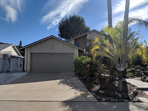 10809 Wagon Wheel Dr, Spring Valley, CA 91978 photo 2