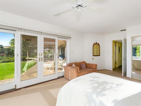 1073 Skylark Dr, La Jolla, CA 92037 photo 20