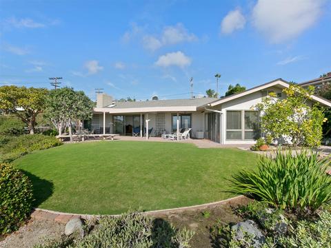 1073 Skylark Dr, La Jolla, CA 92037 photo 14