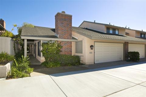 3261 Caminito Ameca, La Jolla, CA 92037 photo 1
