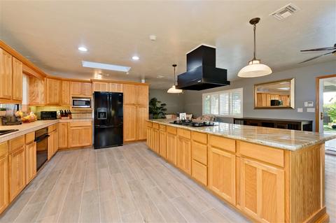 1965 Canta Lomas, El Cajon, CA 92019 photo 2