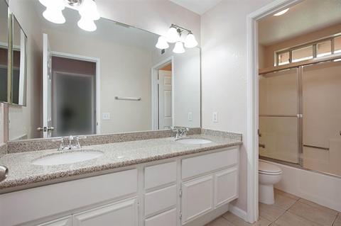 463 Via Cruz, Oceanside, CA 92057 photo 13