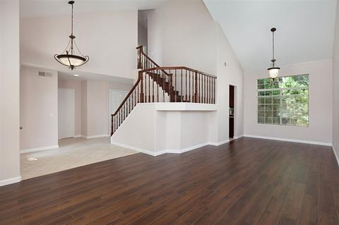 463 Via Cruz, Oceanside, CA 92057 photo 2