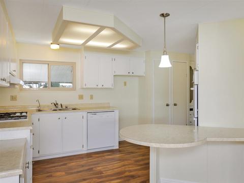 182 Horizon Ln, Oceanside, CA 92056 photo 3