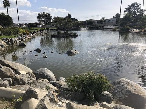 182 Horizon Ln, Oceanside, CA 92056 photo 4