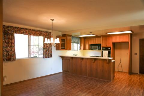 3810 Costa Bella Dr, La Mesa, CA 91941 photo 8